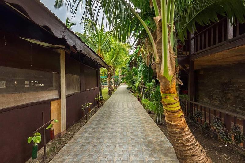 Symphony Palms Beach Resort And Spa Govind Nagar Экстерьер фото