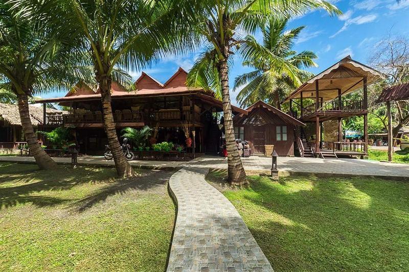 Symphony Palms Beach Resort And Spa Govind Nagar Экстерьер фото
